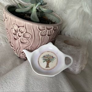 Regency Made in England Bone China Tea Bag Dish
